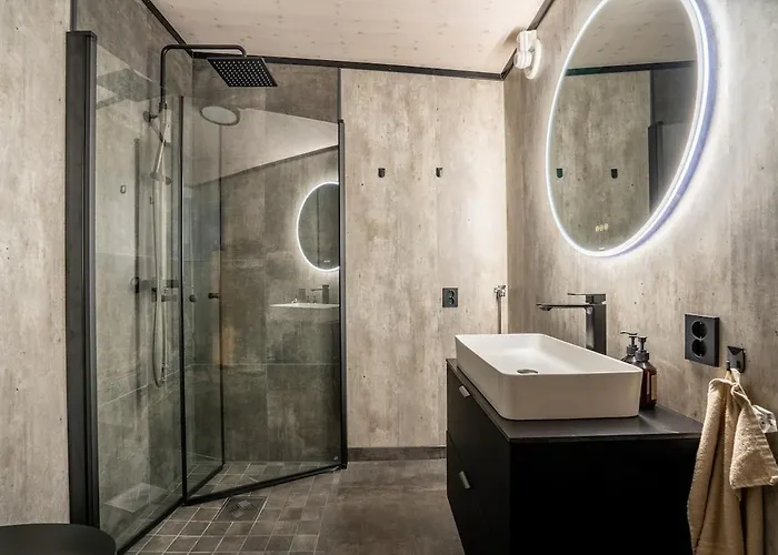 Modern And Luxurious At Malangen